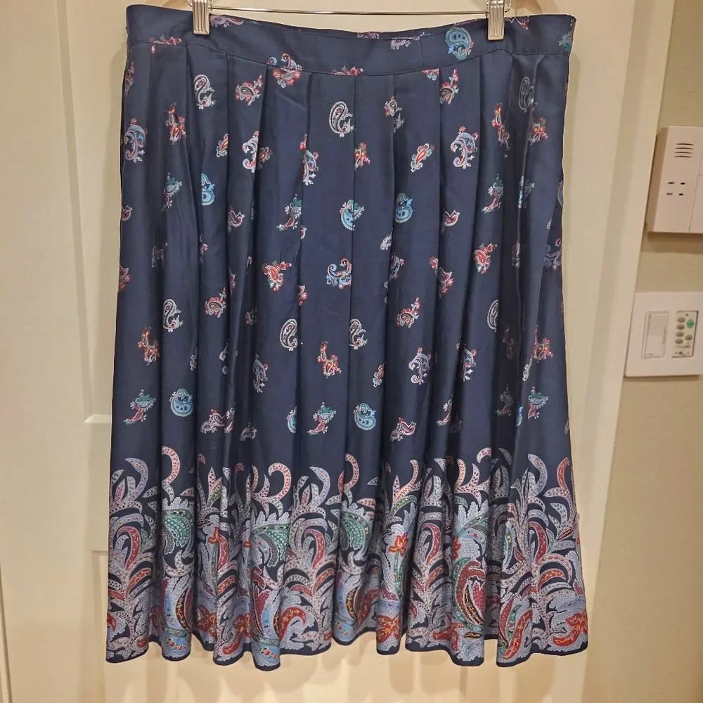 Vintage Liz Claiborne Paisley Pleated Full Midi Skirt Cottagecore Rayon Blue 12